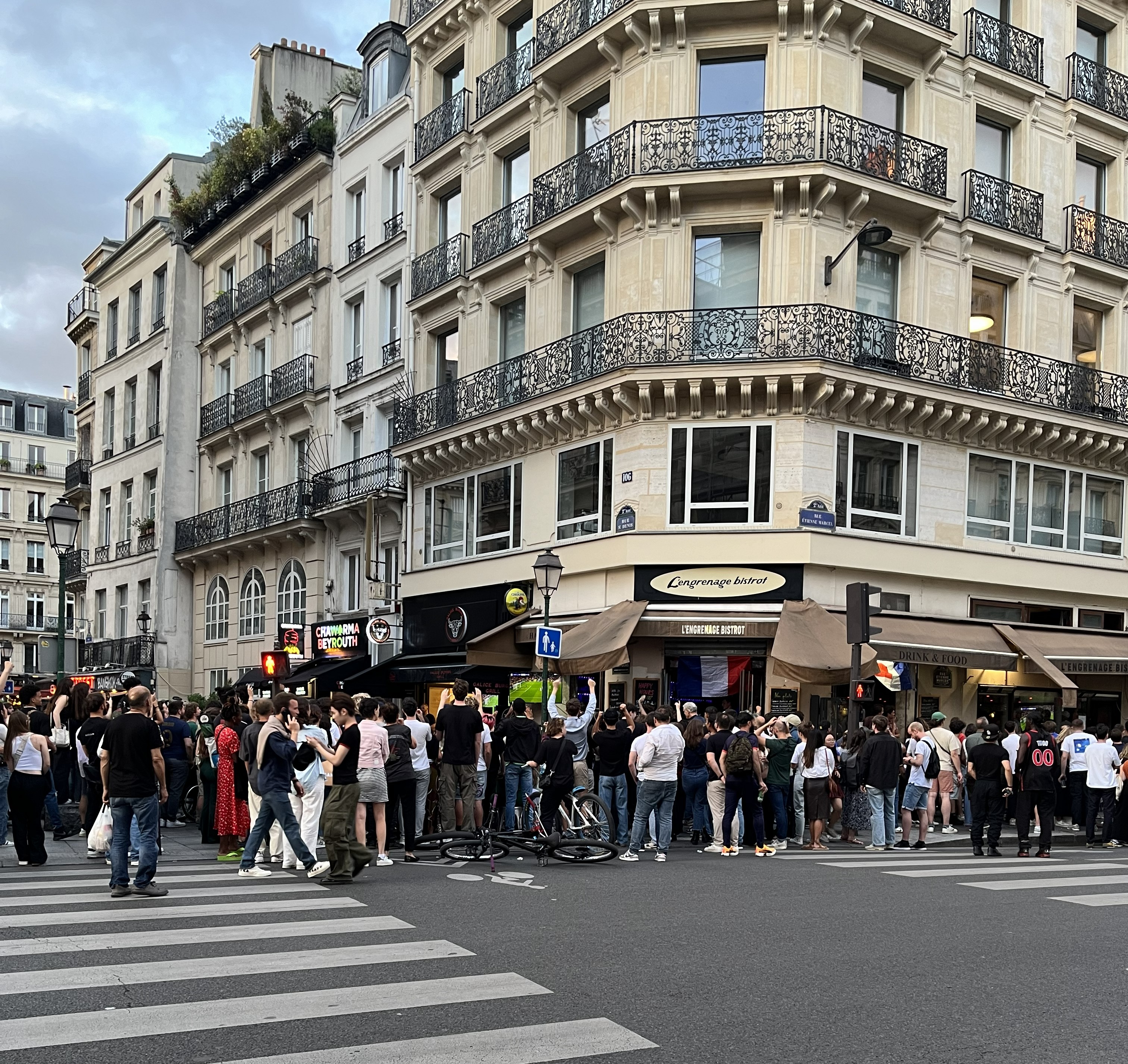 More football fans in Paris